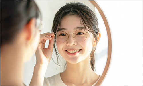 トレンドメガネ フレーム＋レンズ ¥5,500〜（税込）