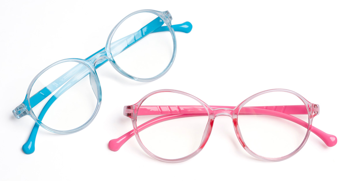 こどものメガネの作り方とは?初めてのメガネ作りガイド
