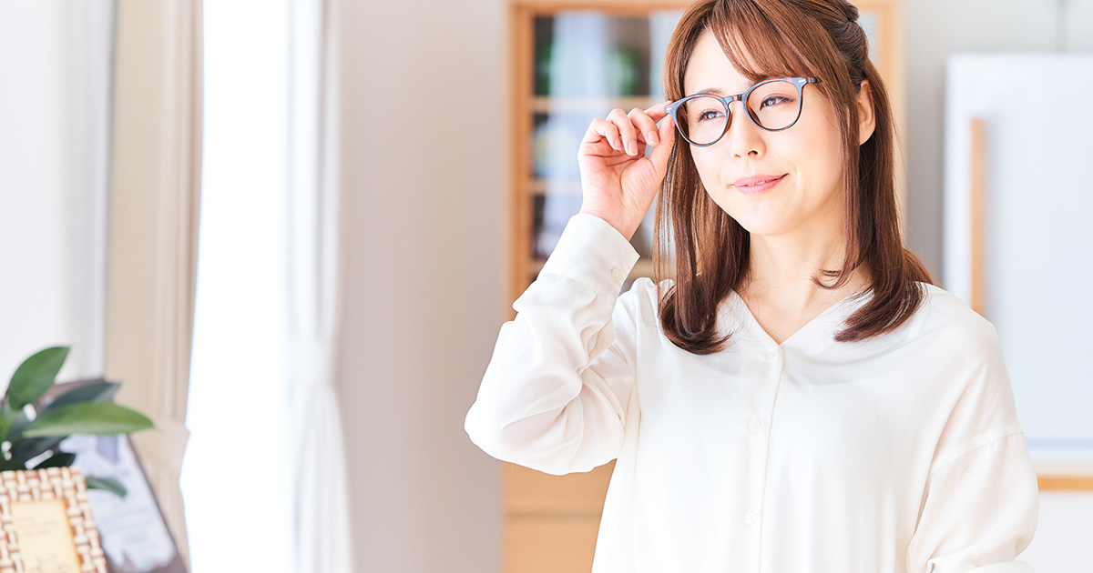 メガネの捨て方を徹底解説！廃棄方法やリサイクル・寄付のしかたも紹介